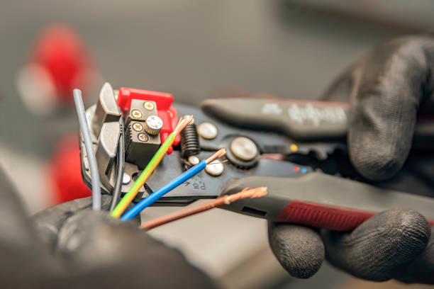 Best Local Electrician Companies  in West Mifflin, PA